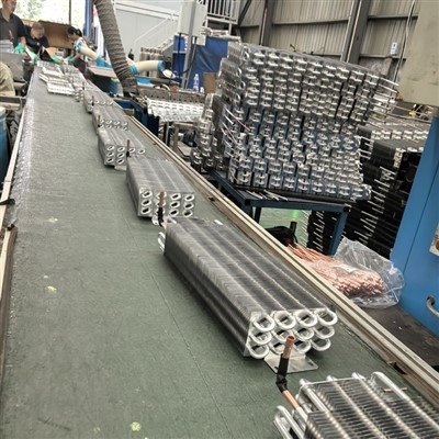 Hidrofilni isparivač sa aluminijskom cijevi